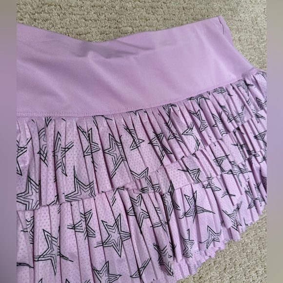 Lucky in love tennis skirt - Picture 2 of 3